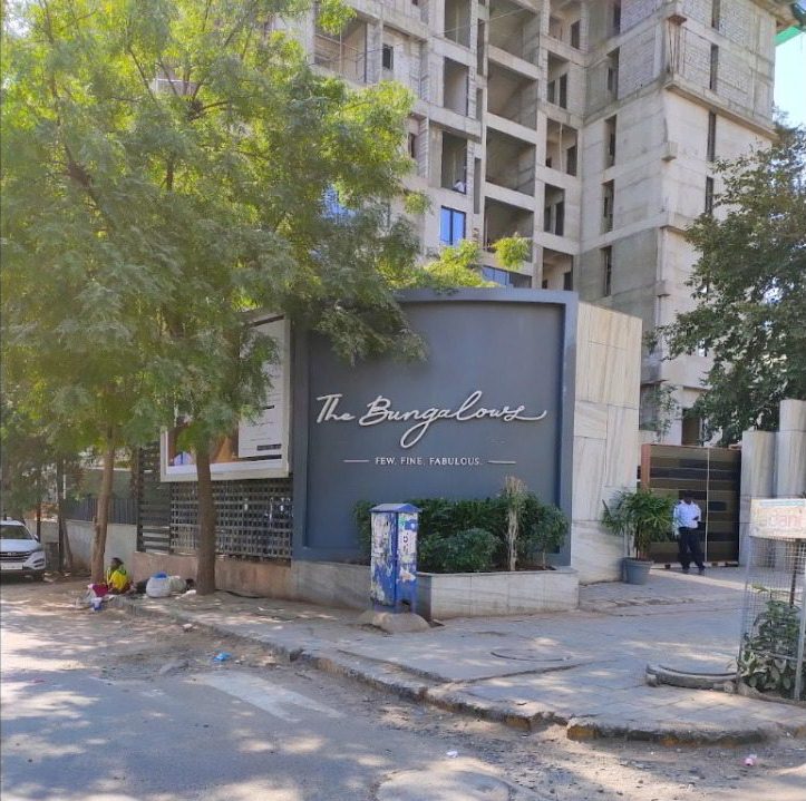 4, 5 & 6 BHK Flats For Sale in The Bunglows Iscon Cross Road, Satellite, Ahmedabad.