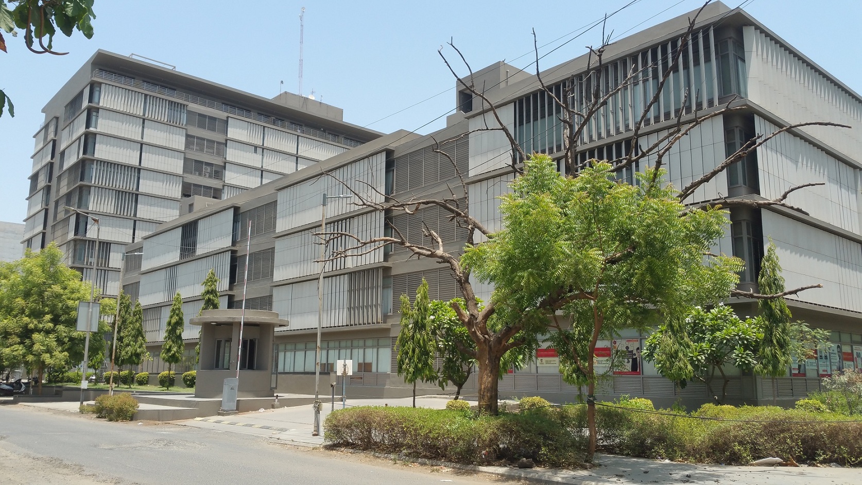 Office For Sale in Safal Profitaire, Corporate road, Prahlad Nagar, Ahmedabad.